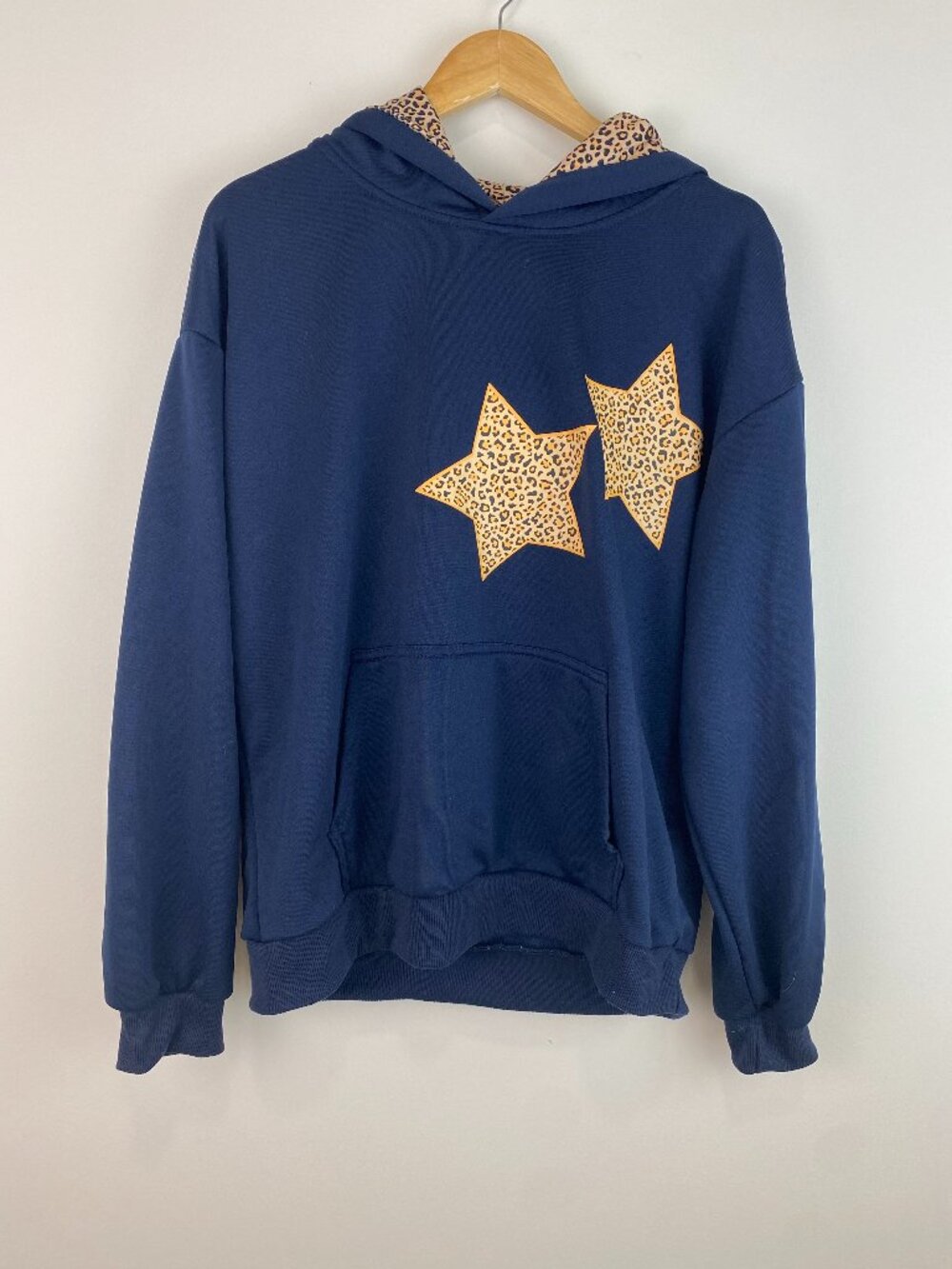 Women's Casual Leopard Print Sweatshirt With Star Pattern